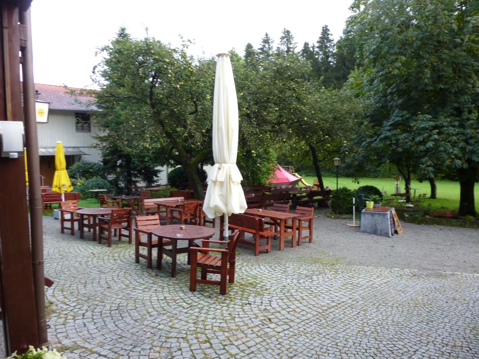 Gartenanlage Waldpension Jägerstüberl