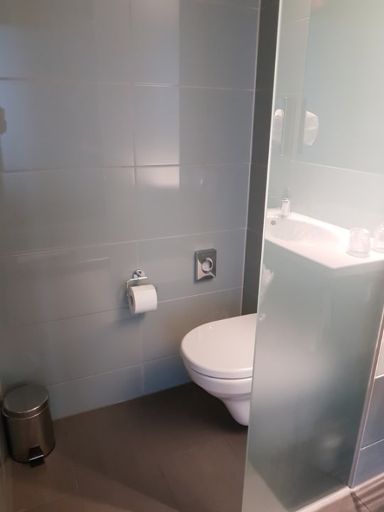 Zimmer Super 8 by Wyndham Munich City West