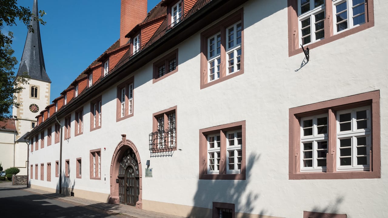 Außenansicht Bildungshaus Neckarelz