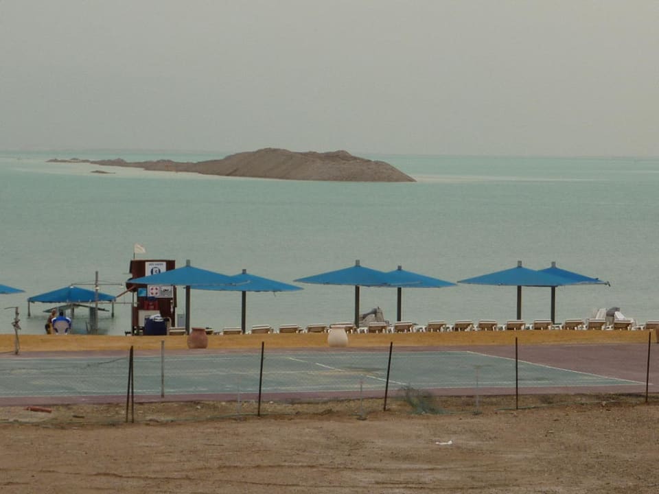Hoteleigener Strand Hotel Oasis Dead Sea