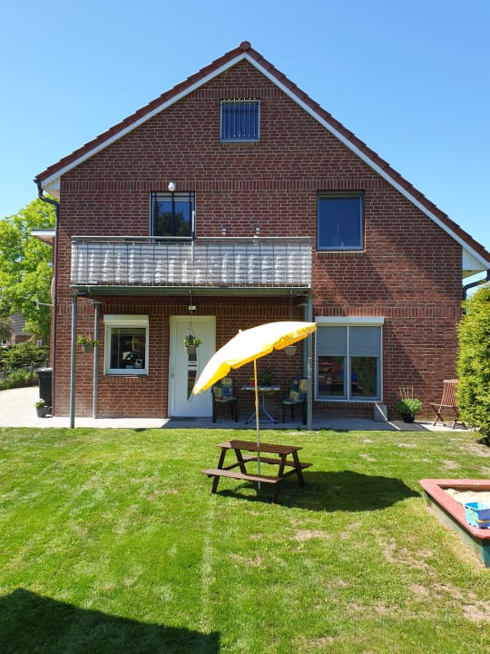 Außenansicht Haus Küstenheide - Ferienwohnungen Sperling