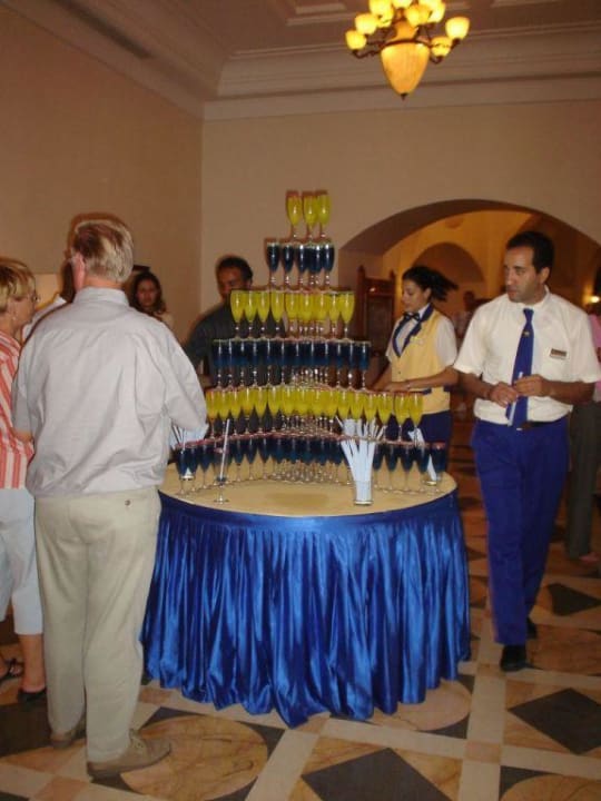 Empfang vorm Speisesaal Medina Solaria & Thalasso