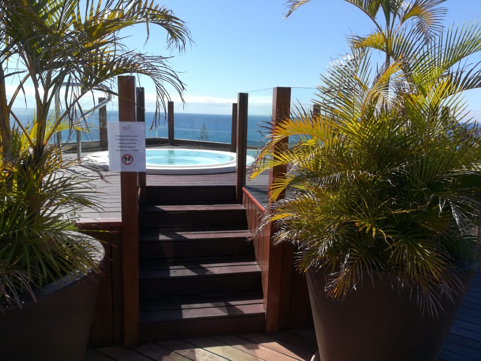 Pool Bull Escorial & Spa