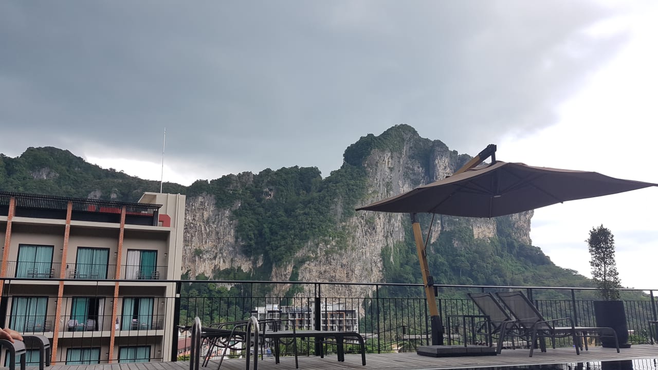 Ausblick Sugar Marina Hotel CLIFFHANGER Aonang