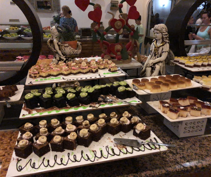 Gastro Club Turtas Beach Hotel