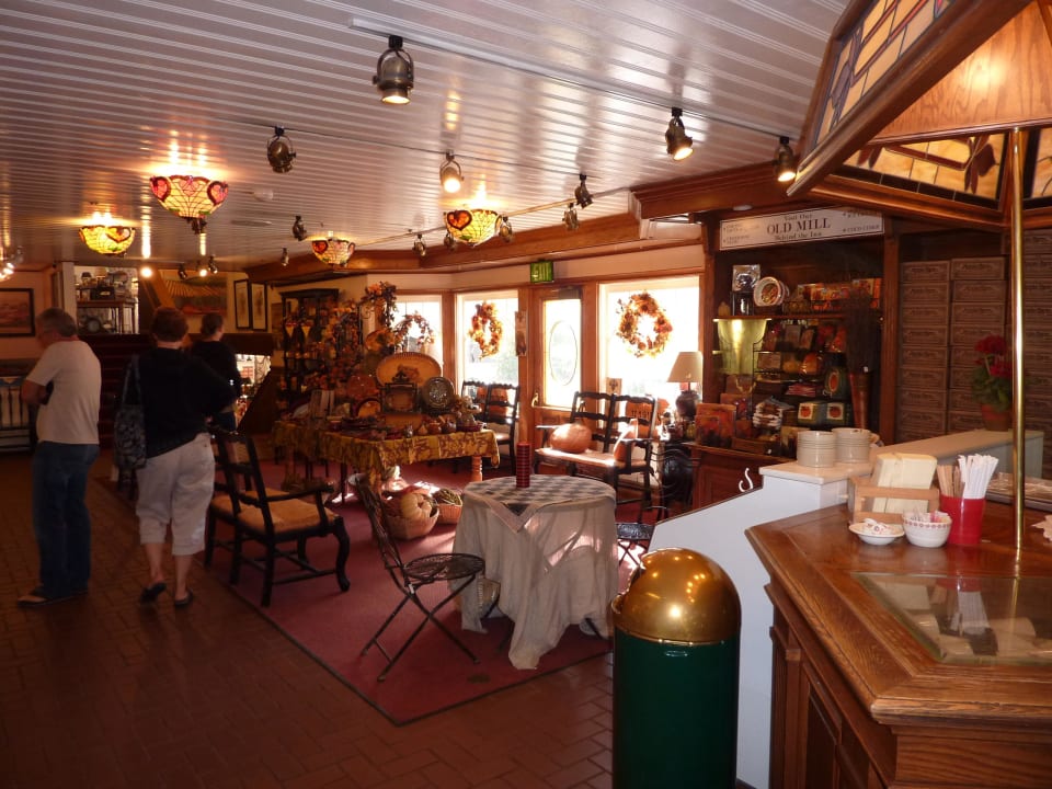 Shop Apple Farm