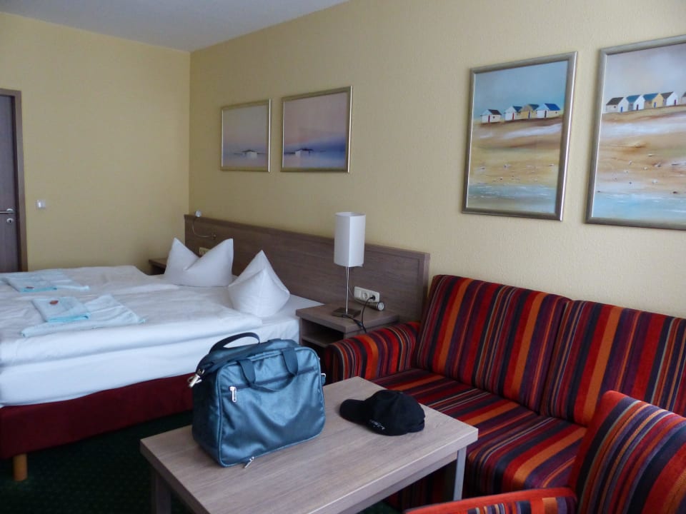 Bett mit Sitzecke Gasthaus Zur guten Quelle