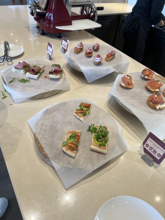 Gastro The Royal Senses Resort, Curio Collection by Hilton