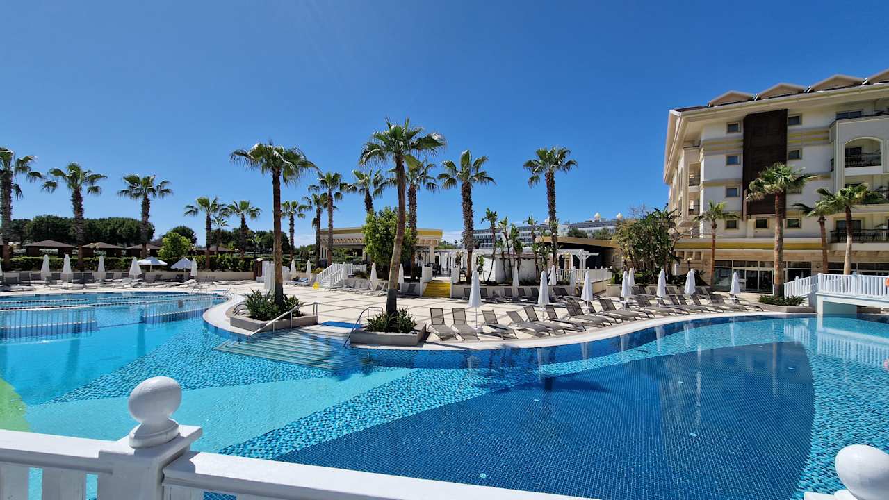 Pool Diamond Excellence Resort & Spa
