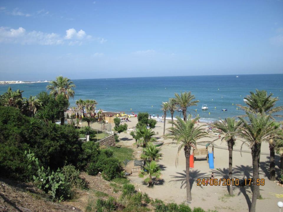 Plaża przy hotelu Vistamar