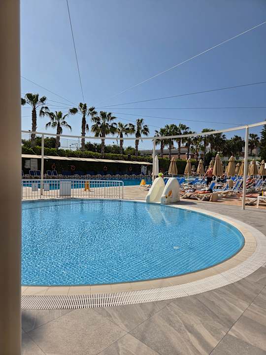 Pool Hane Family Resort