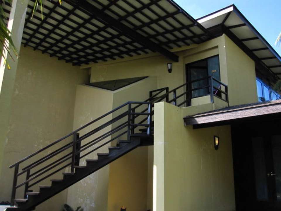 Oberste Treppe und Zimmereingang Hotel Bay of Bengal Resort