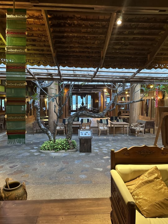 Lobby Santhiya Koh Phangan Resort & Spa