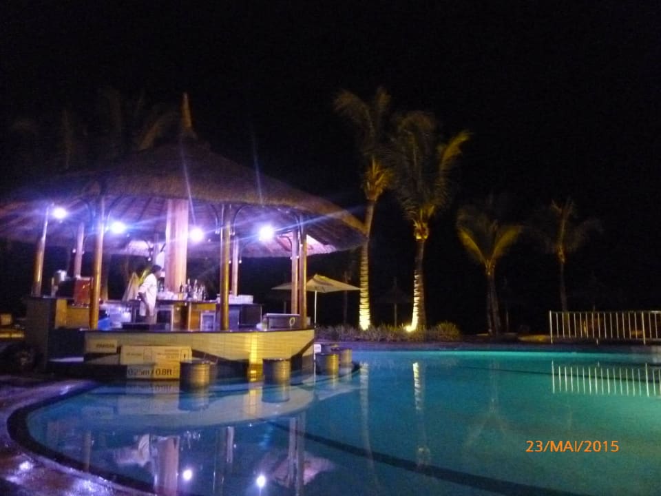 Papayabar bei Nacht Le Meridien Ile Maurice