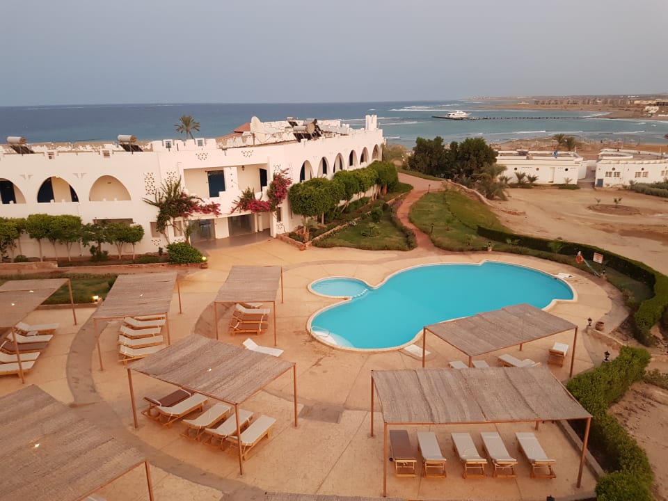 Pool Three Corners Equinox Beach Resort