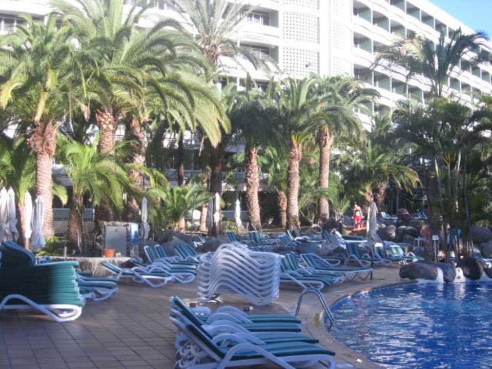 Ein Teil der Poolanlage Abora Buenaventura by Lopesan Hotels