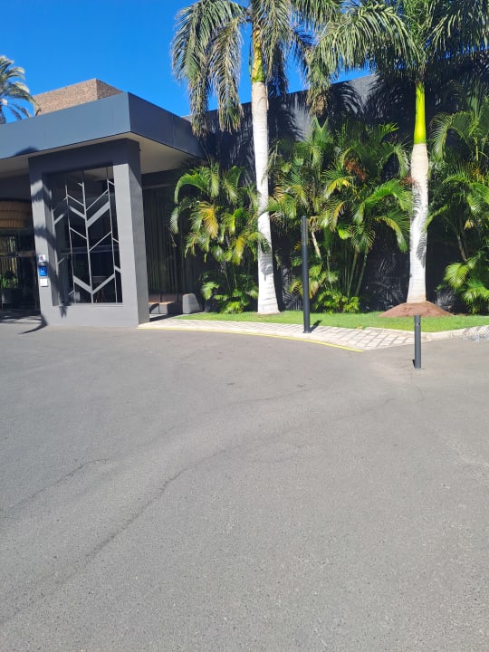 Außenansicht Hotel Riu Palace Oasis