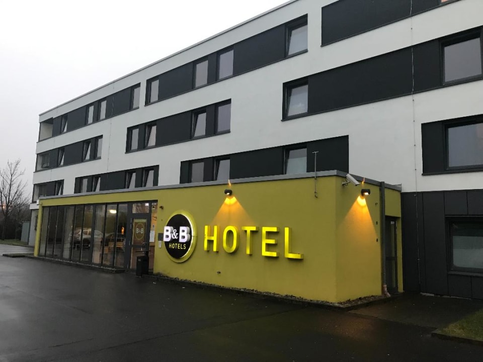 Außenansicht B&B Hotel Düsseldorf-Airport
