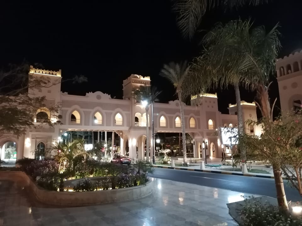 Außenansicht The Grand Palace - Adults only