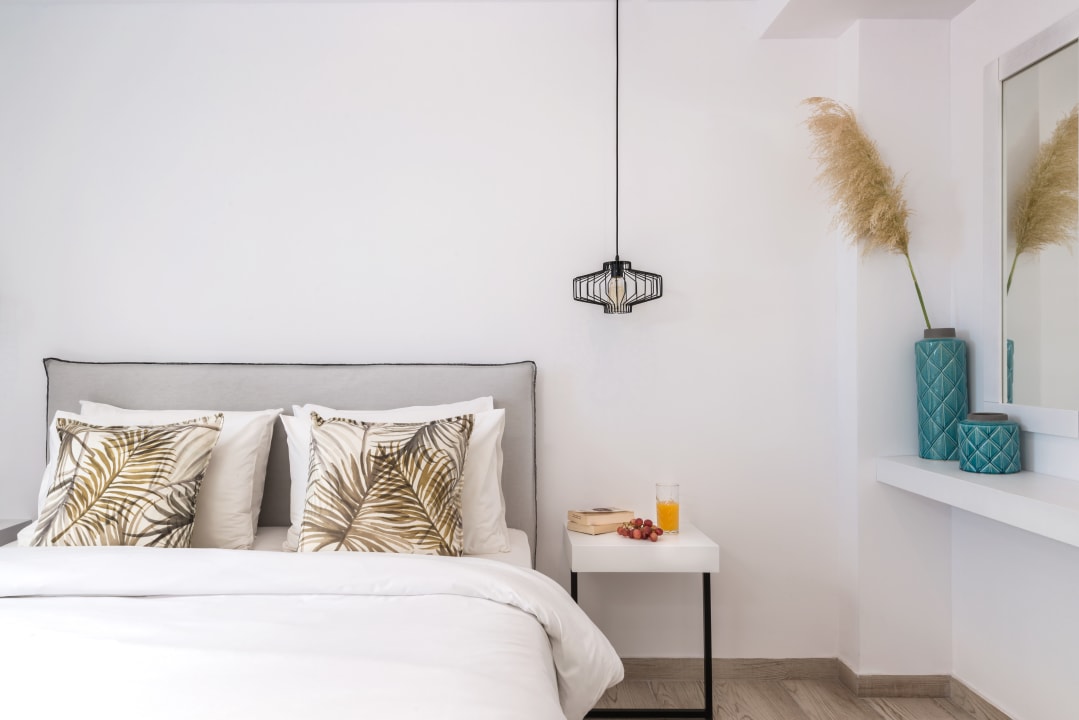 Zimmer Smy Mediterranean White Santorini