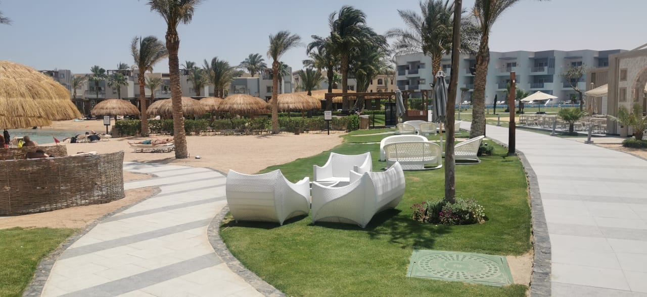 Strand SUNRISE Crystal Bay Resort