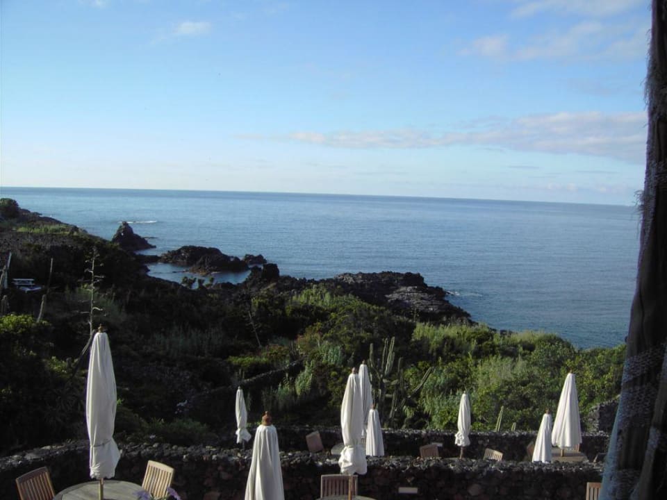 Blick auf das Meer Caloura Hotel Resort
