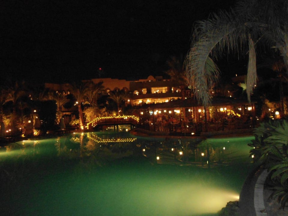 Pool bei Nacht The Grand Hotel Sharm El Sheikh
