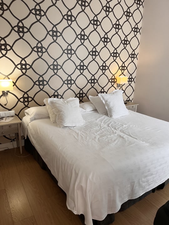 Zimmer Suites Murillo Catedral