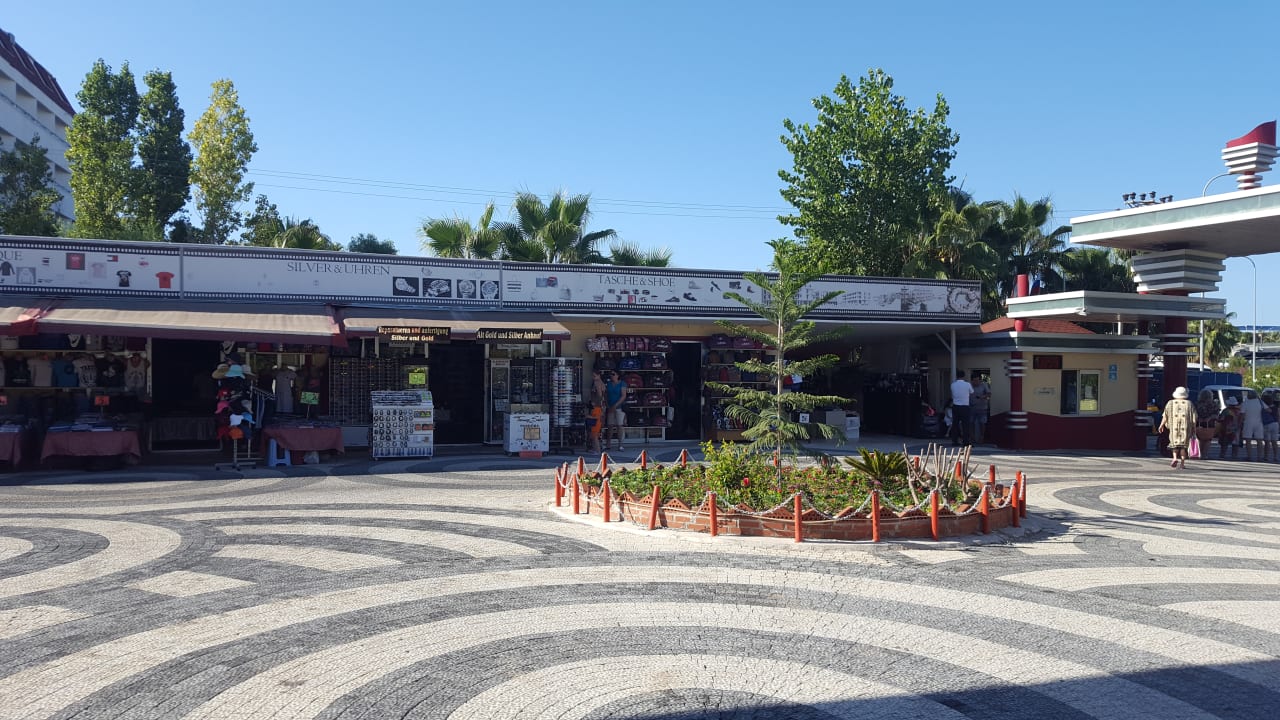 Gartenanlage Hotel Orfeus Park