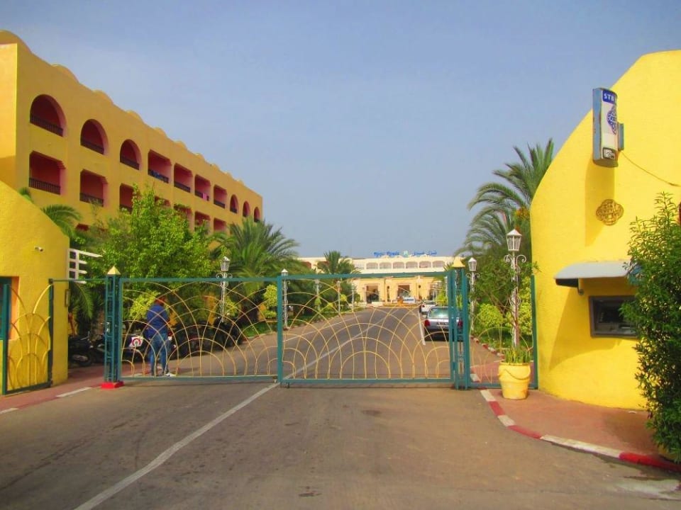 Hotel von außen Houda Golf & Beach Club