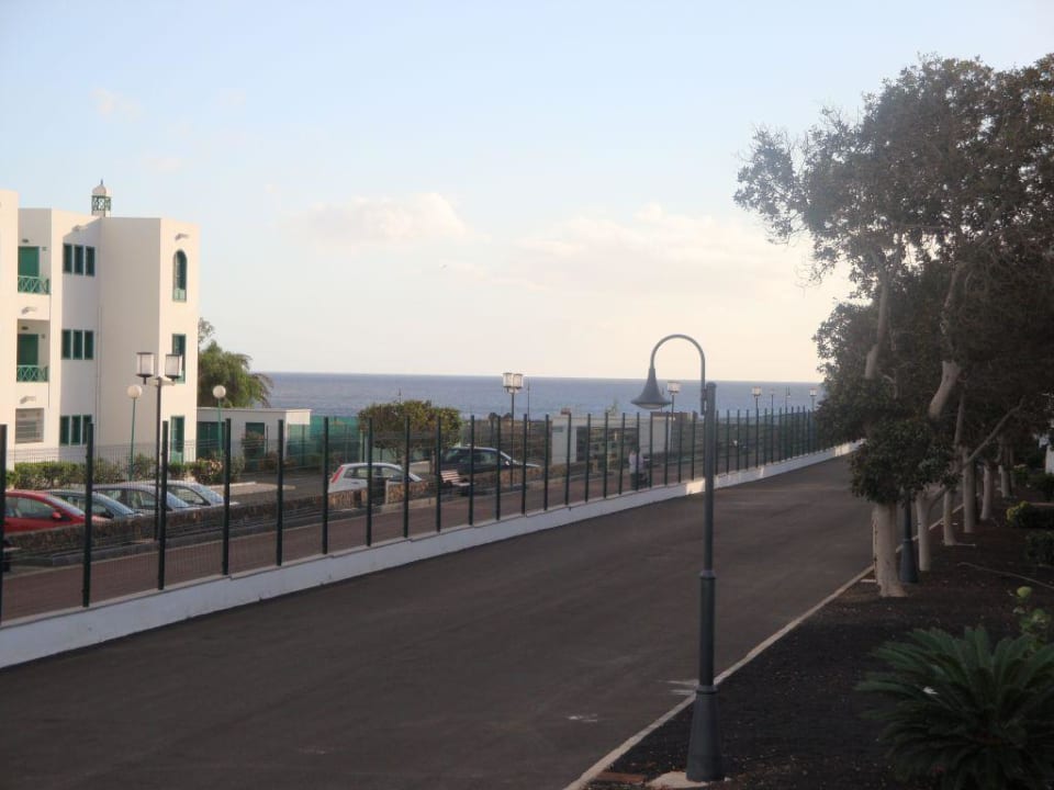 Ausblick vom Restaurant ( aussen Terrasse) allsun App.-Hotel Albatros