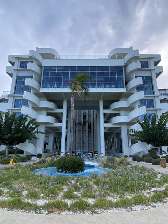 Außenansicht Elysium Resort & Spa Hotel