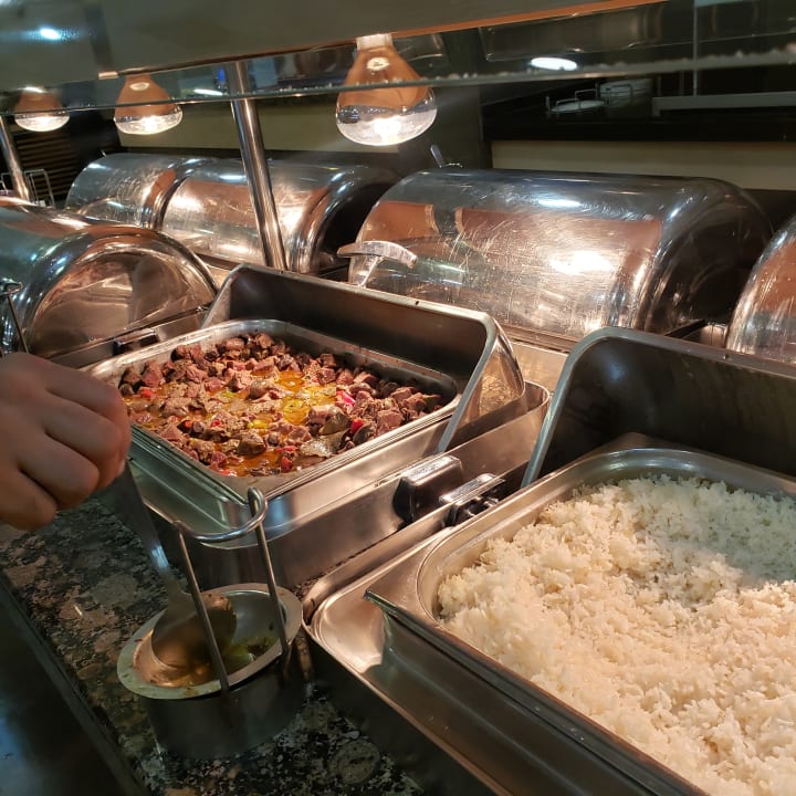 Gastro Alba Queen Hotel