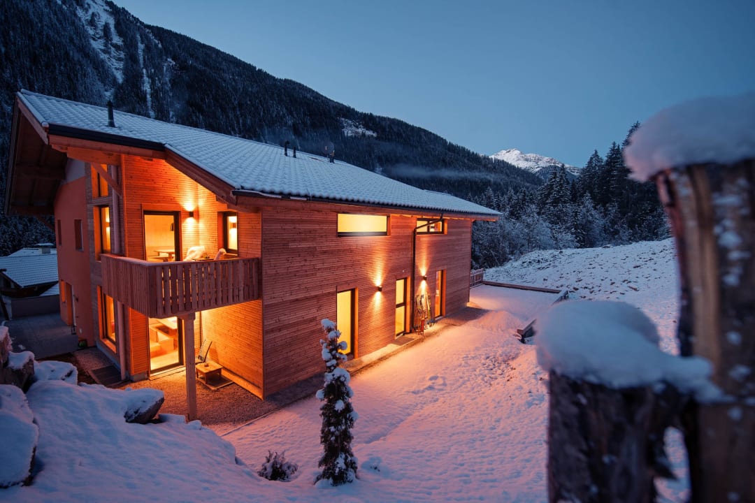 Außenansicht Ferienhaus zum Stubaier Gletscher - Haus Wald