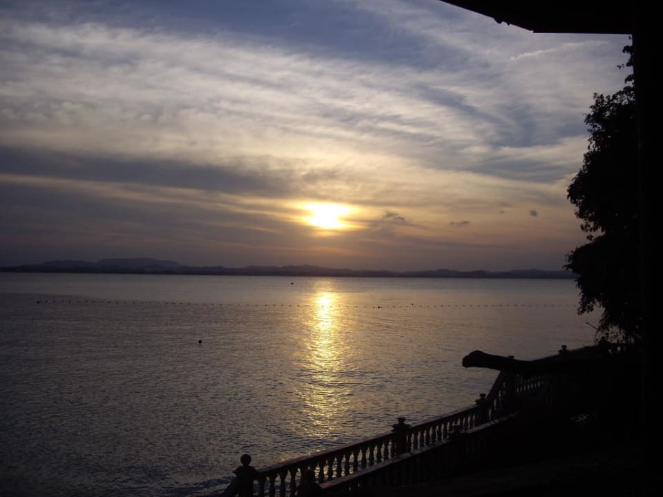 Schön Hotel Kapas Coral Beach