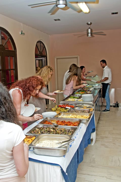 BUFFET Hotel Elina