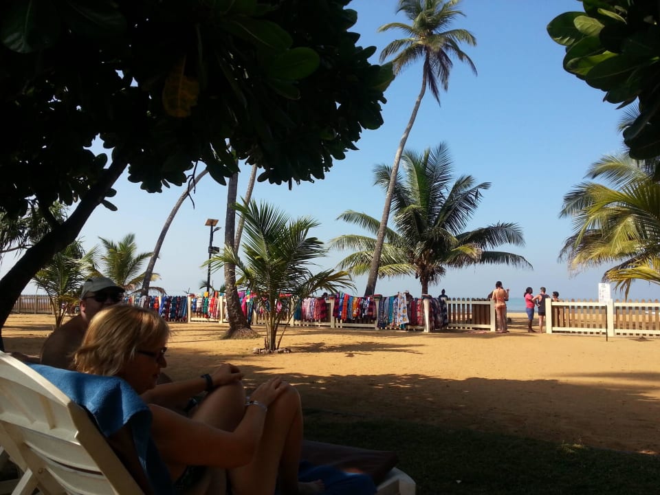 Hinter dieser Tür findet man Silver macht gut Pre  Turyaa Kalutara