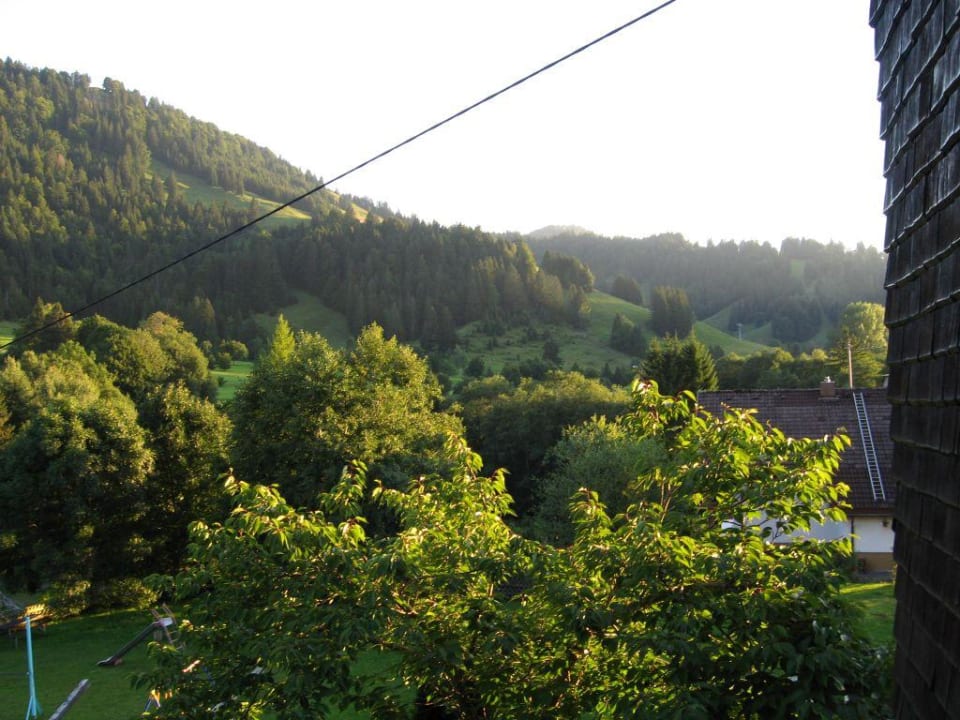 Blick Richtung Westen vom Südbalkon aus Gästehaus Christl Cranz