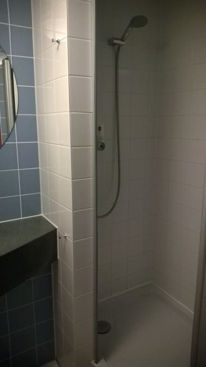 Zimmer B&B Hotel Baden Airpark