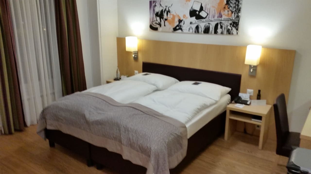 Bett Fred Hotel Zürich Hauptbahnhof