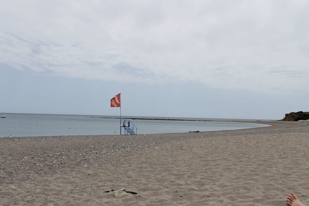 Dużo kamieni Mitsis Rodos Maris