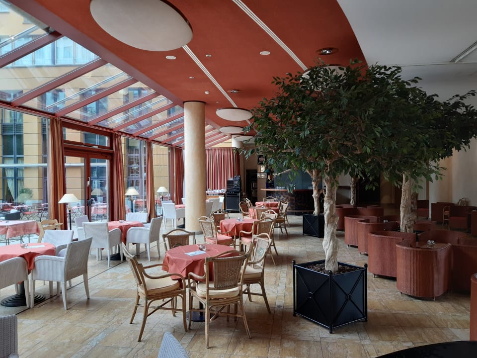 Gastro Hotel Elbflorenz Dresden