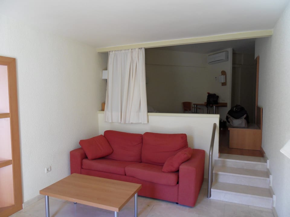 Podłogi: ceramika i laminat AluaSun Lago Rojo - Adults Recomended