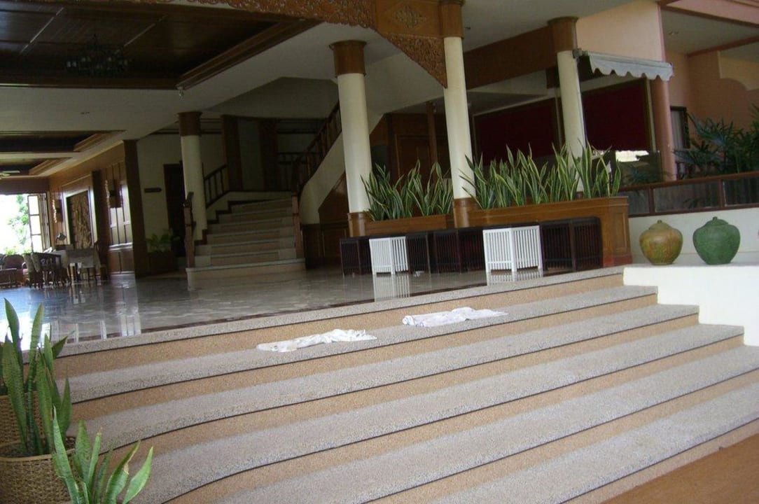 Eingang Lobby Hotel Lanta Casuarina Beach Resort