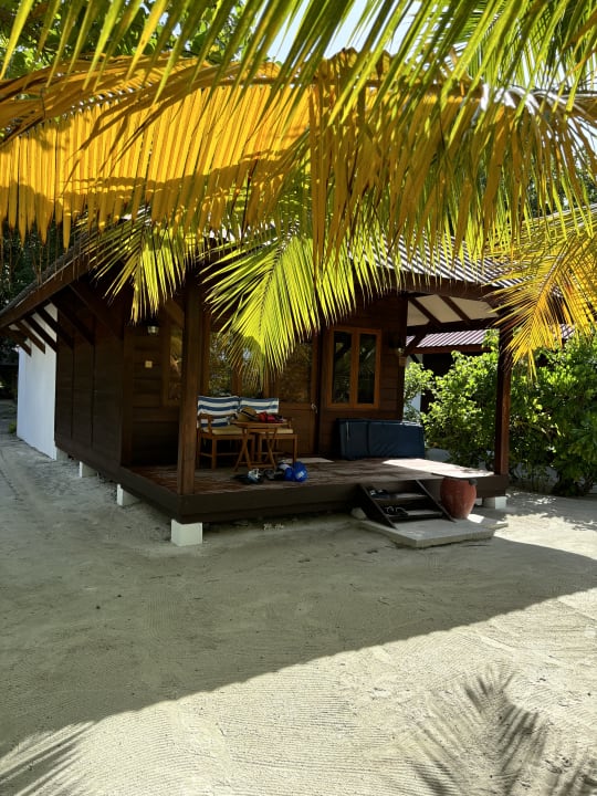 Zimmer Filitheyo Island Resort