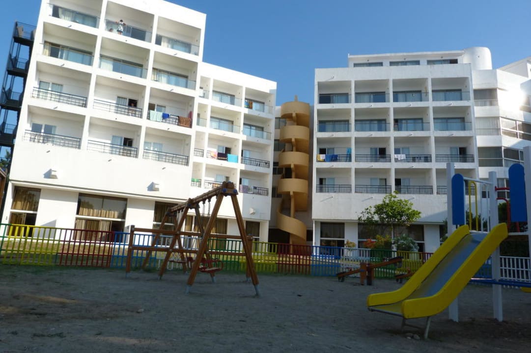 Hotel Doreta Beach Resort & Spa