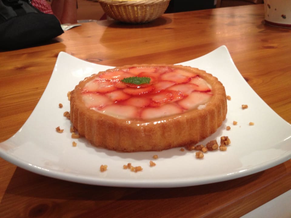 Mein Geburtstagskuchen vom Hotel lecker Alm- & Wellnesshotel Alpenhof