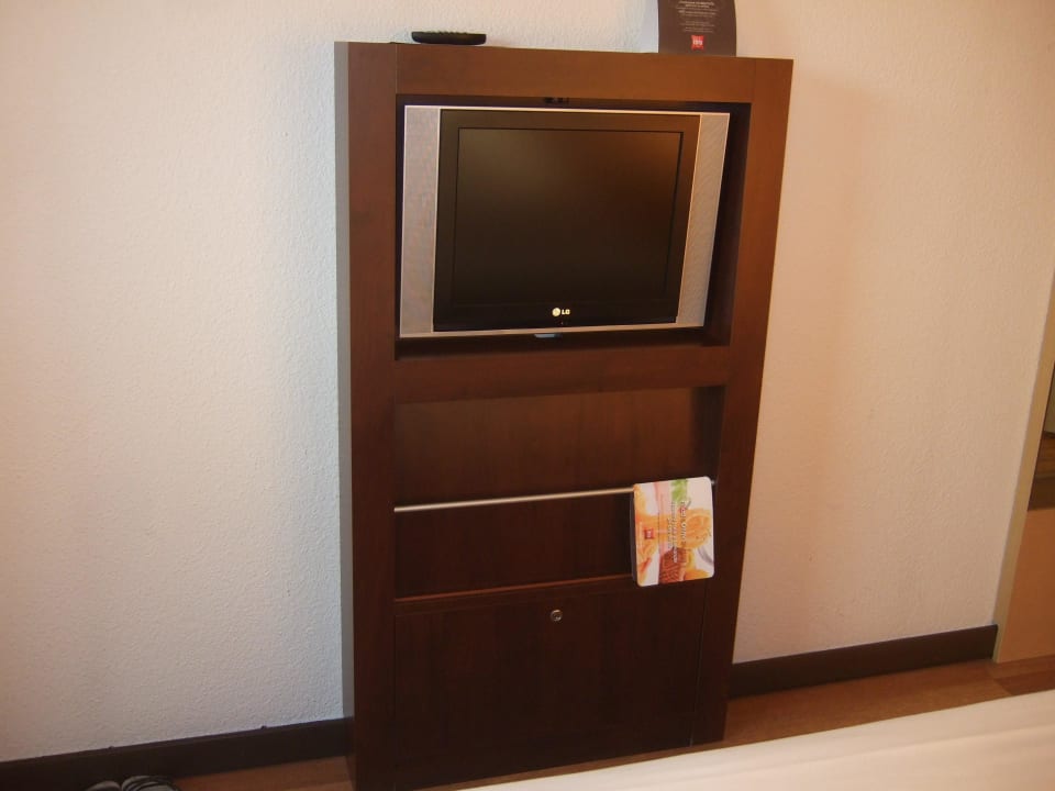 Fernseher Leonardo Hotel Verona