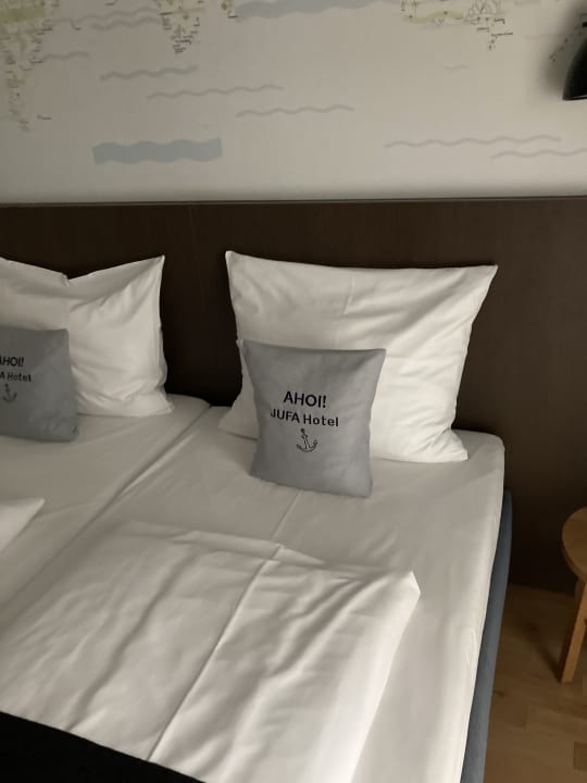 Zimmer JUFA Hotel Hamburg HafenCity