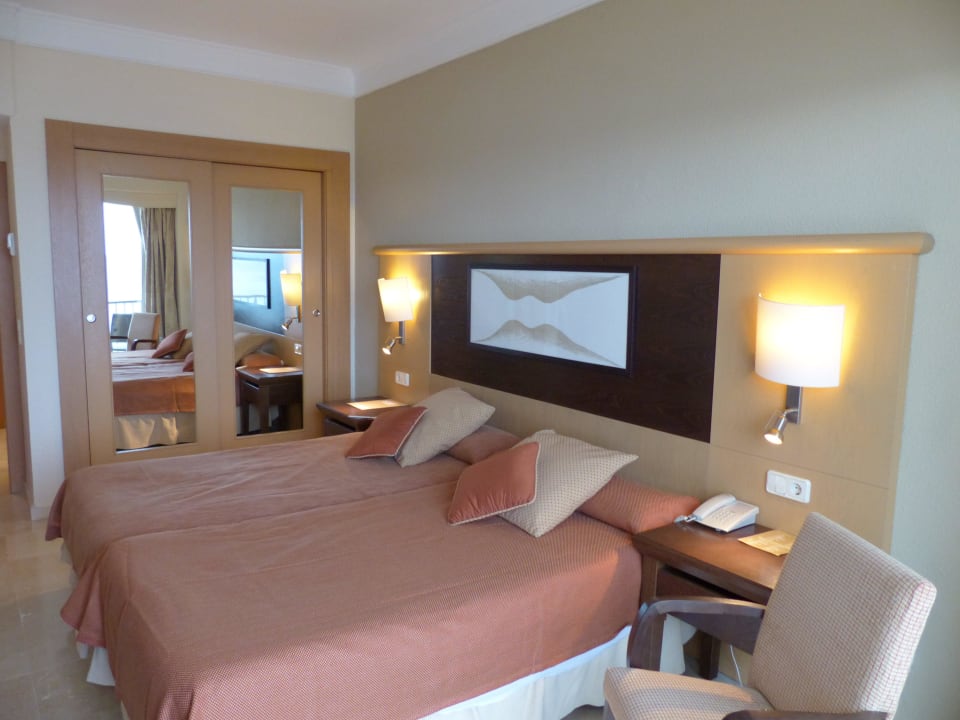 Freundliche Zimmer Grupotel Aguait Resort & Spa - Adults only